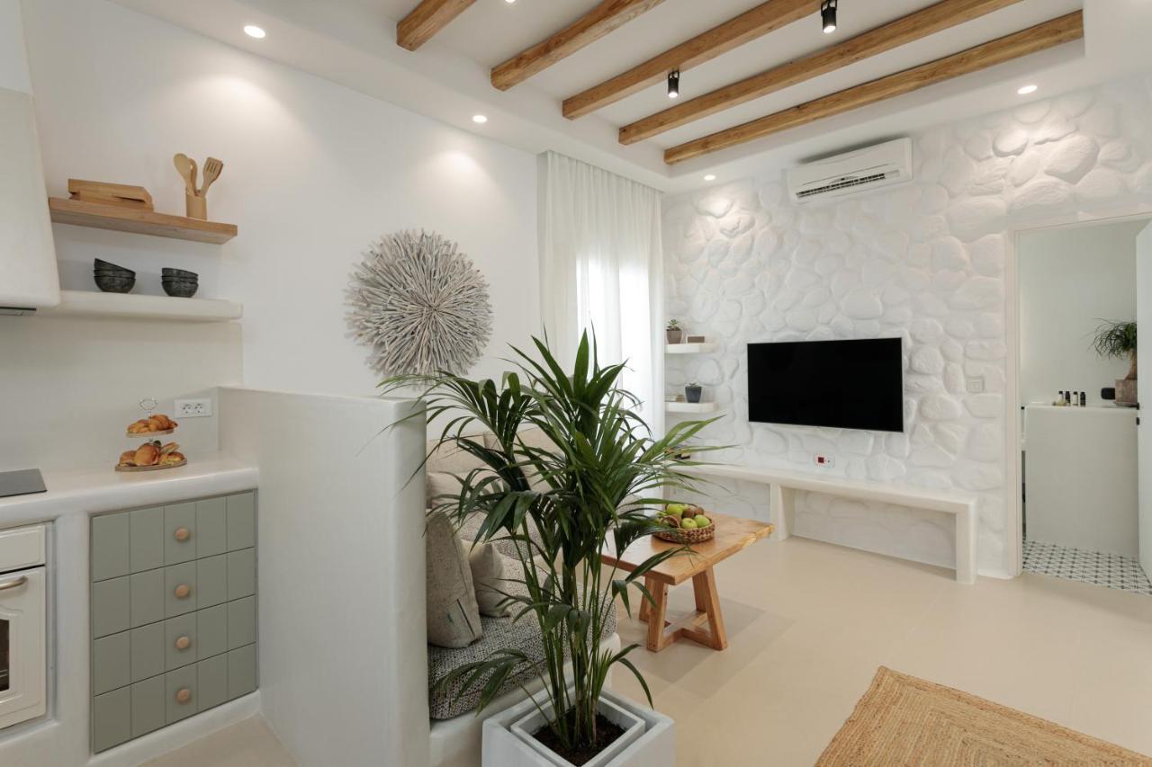 Kamvas Deluxe Apartments Naxos City ภายนอก รูปภาพ