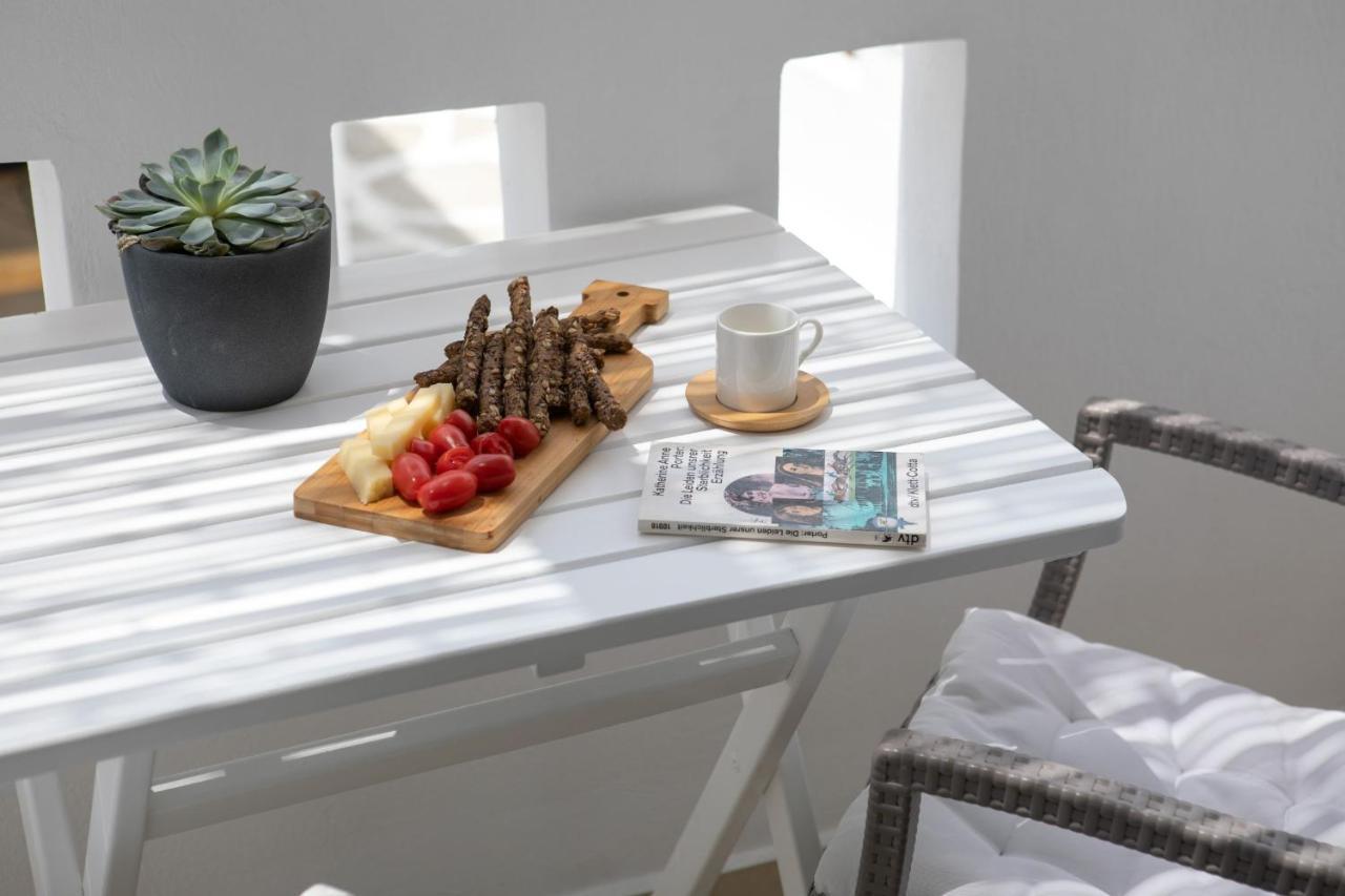 Kamvas Deluxe Apartments Naxos City ภายนอก รูปภาพ